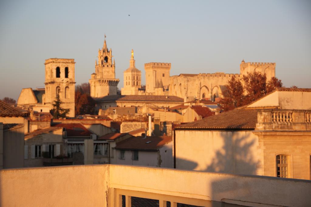 A La Terrasse D'Avignon Lägenhet Rum bild