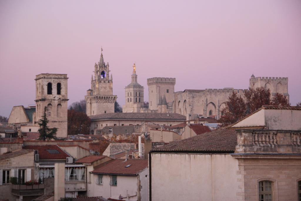 A La Terrasse D'Avignon Lägenhet Rum bild
