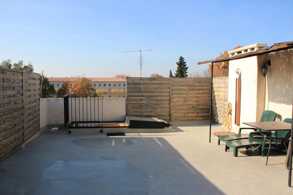 A La Terrasse D'Avignon Lägenhet Rum bild